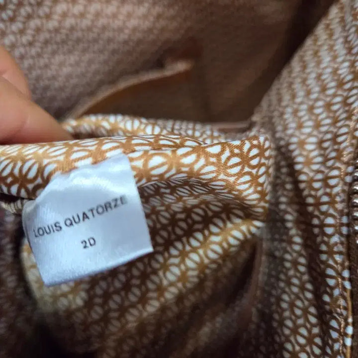 [BUNJANG] Louis Quatorze Pattern Shoulder Bag / 루이까또즈 숄더백 패턴 가방