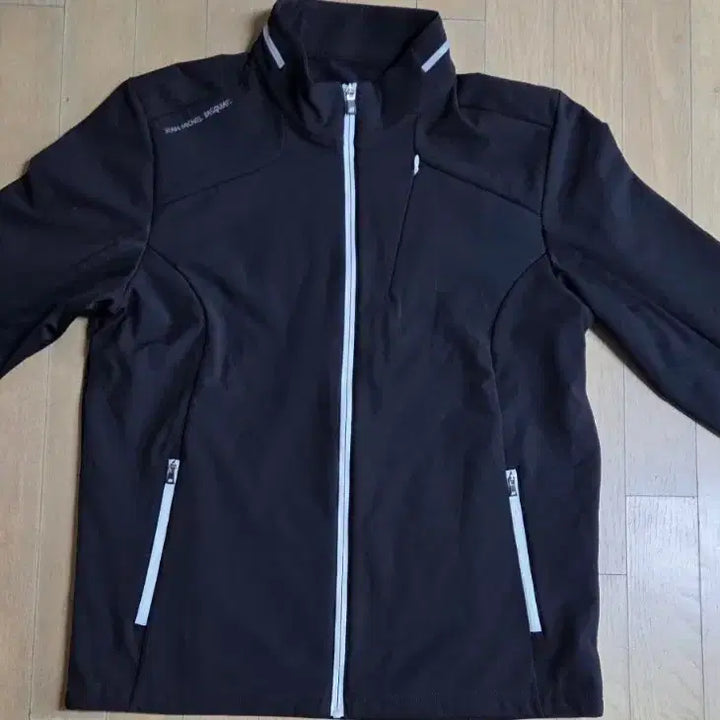[BUNJANG] Jean-Michel Basquiat Softshell Fleece Lined Jacket / 장 미쉘 바스키아 소프트쉘 기모집업 100~105사이즈