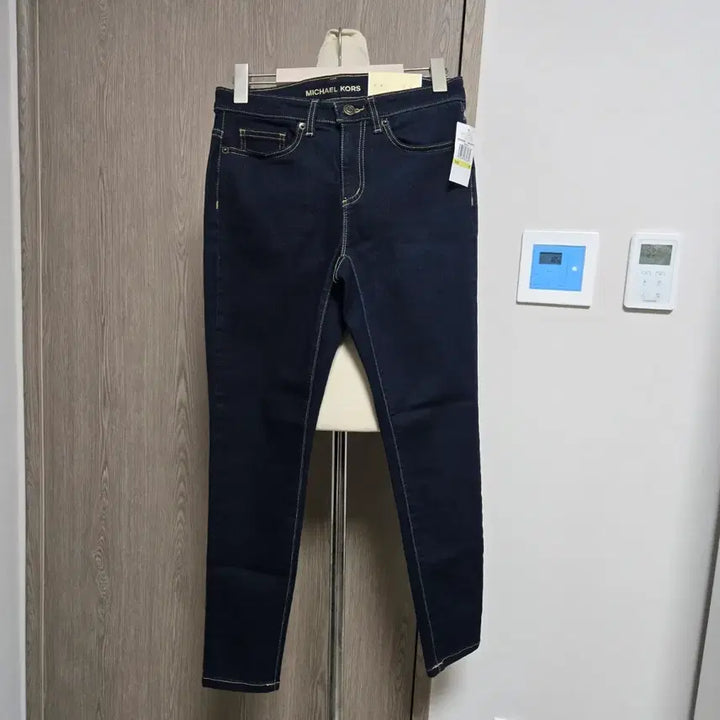 [BUNJANG] Michael Kors Dark Denim Jeans / 새상품) 마이클코어스 다크 데님 청바지