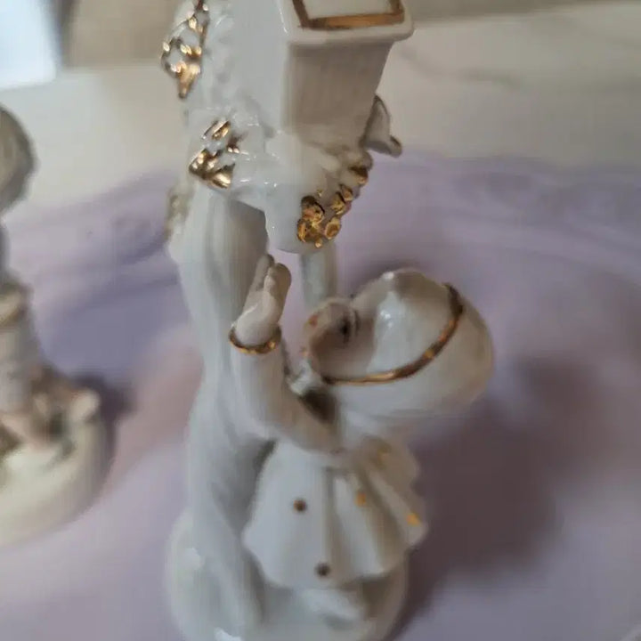 [BUNJANG] Boy and Girl Ceramic Figurine / 소년 소녀 새집 달기2