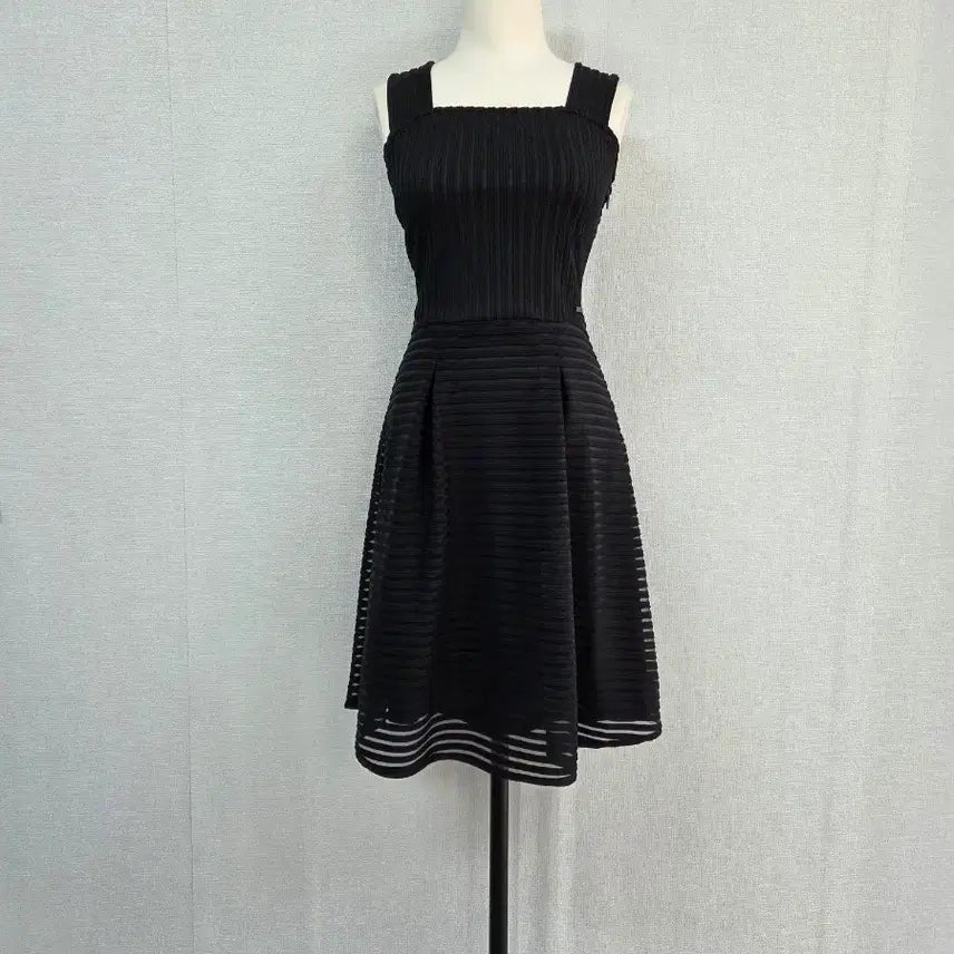 [SOLD OUT] 알마니 익스체인지  여성 원피스