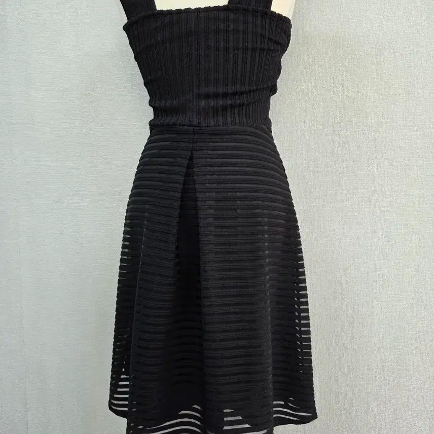 [SOLD OUT] 알마니 익스체인지  여성 원피스