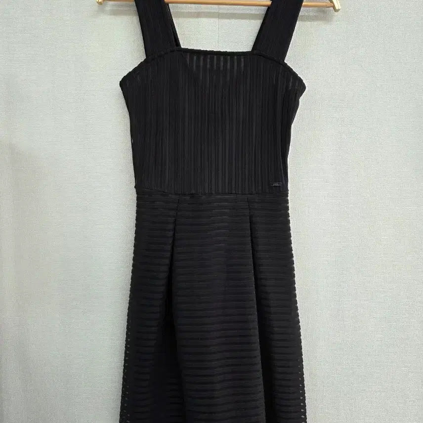 [SOLD OUT] 알마니 익스체인지  여성 원피스