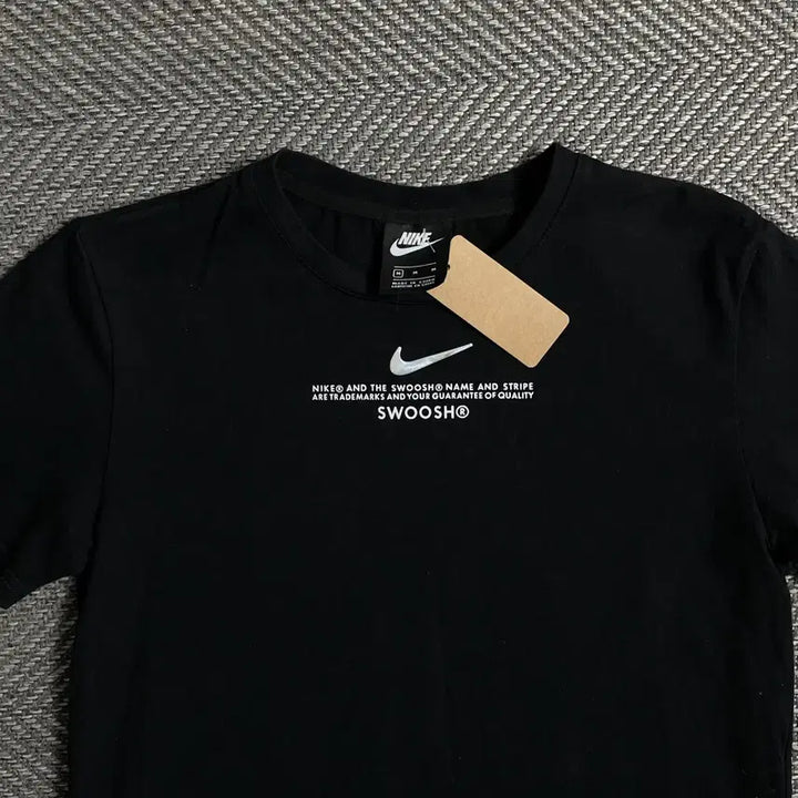 [SOLD OUT] 나이키 NSW 스우시 빅로고 반팔 티셔츠o 5015