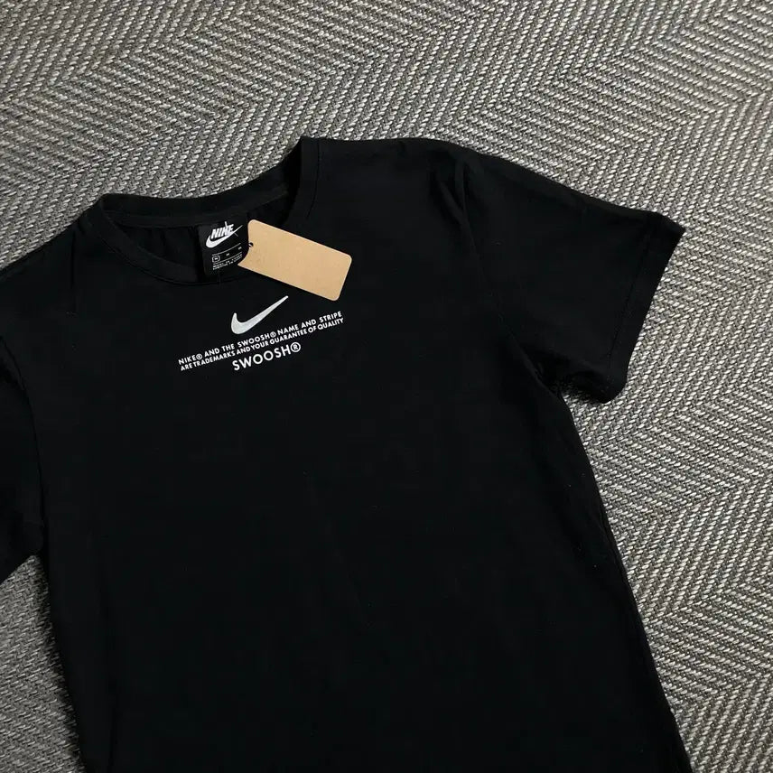[SOLD OUT] 나이키 NSW 스우시 빅로고 반팔 티셔츠o 5015