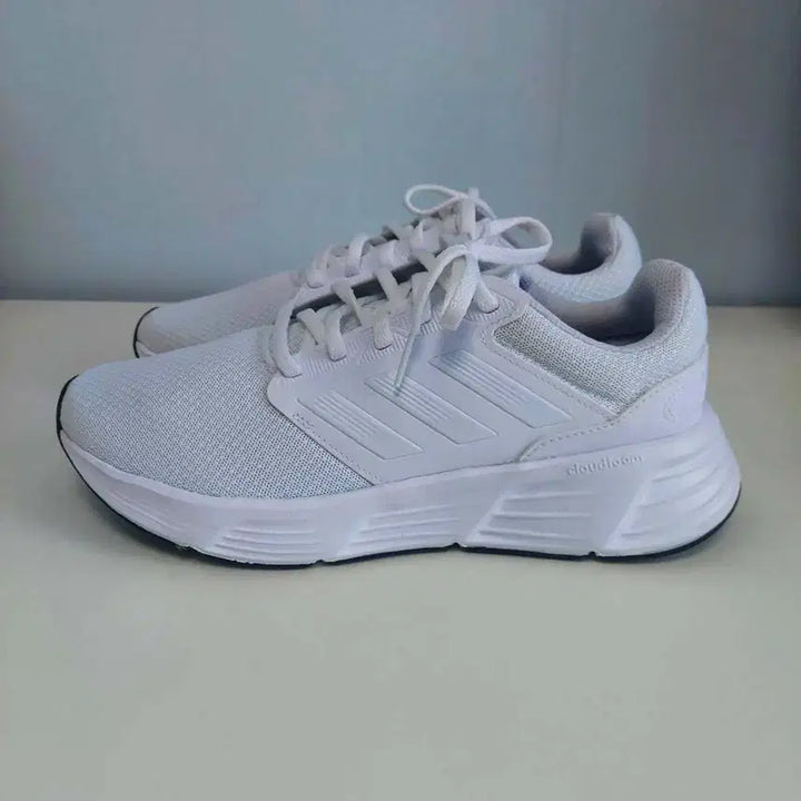 [BUNJANG] Adidas Galaxy 6 White Running Shoes / 우수/아디다스 갤럭시6 흰색 런닝화 운동화/255/260/구제24시/일