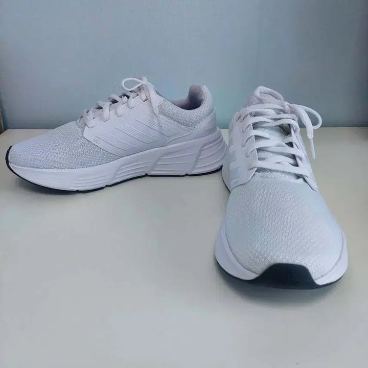 [BUNJANG] Adidas Galaxy 6 White Running Shoes / 우수/아디다스 갤럭시6 흰색 런닝화 운동화/255/260/구제24시/일