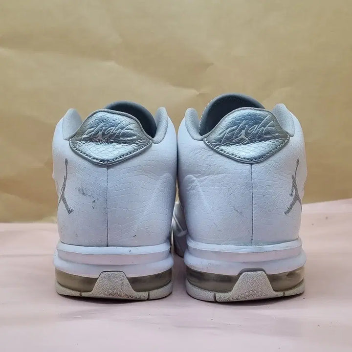 [BUNJANG] Nike Jordan Flight Origin 3 Sneakers / 나이키 조던 플라이트오리진3 235