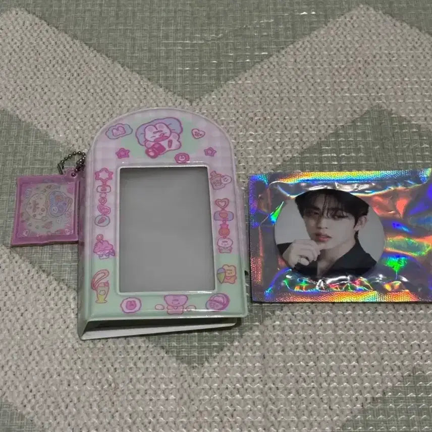[BUNJANG] Seventeen S.Coups Photocard Holder Book Badge Bundle Set / 세븐틴 에스쿱스 포카홀더북 뱃지 일괄 원가이하