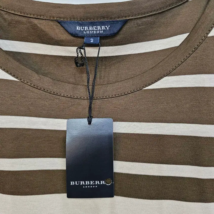 [BUNJANG] Burberry Striped T-shirt / 버버리 스트라이프 티셔츠