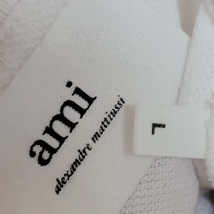 [BUNJANG] AMI White Small Heart Embroidered Polo Shirt / [L] 아미 화이트 스몰 하트자수 반팔 카라티 BFHPL001