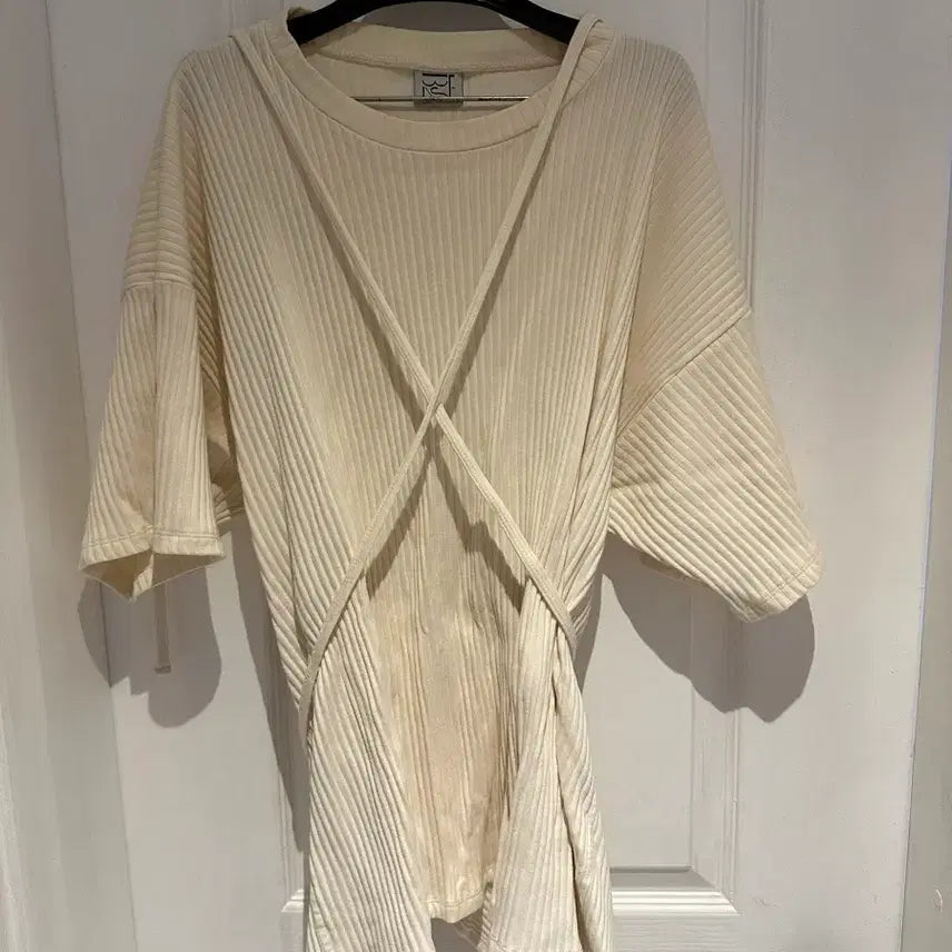 [SOLD OUT] 베이스레인지 반팔 S