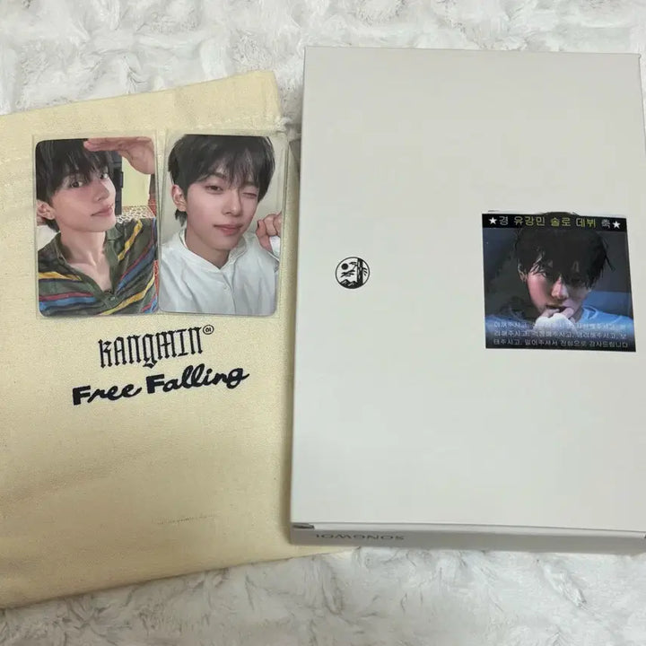 [BUNJANG] VERIVERY Kangmin Free Falling Event Photocard, Pouch &amp; Towel Bundle Set / 강민 유강민 프리폴링 공방 포카 포토카드 역조공 수건