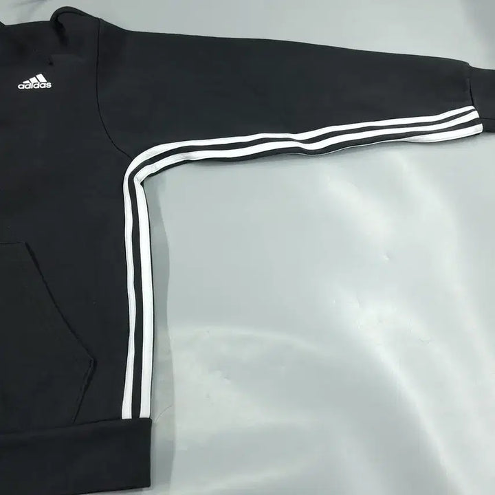 [BUNJANG] Adidas Black White Logo Cotton Blend Hooded Zip-up Jacket / 아디다스 블랙 화이트 로고 삼선 코튼블렌드 후드집업 M-L