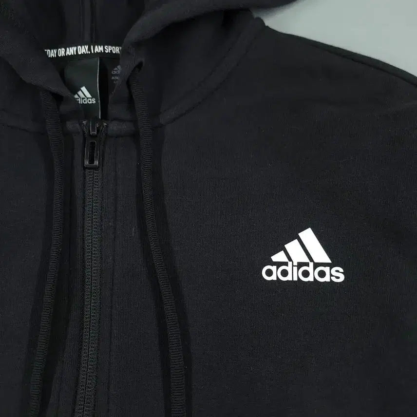 [BUNJANG] Adidas Black White Logo Cotton Blend Hooded Zip-up Jacket / 아디다스 블랙 화이트 로고 삼선 코튼블렌드 후드집업 M-L