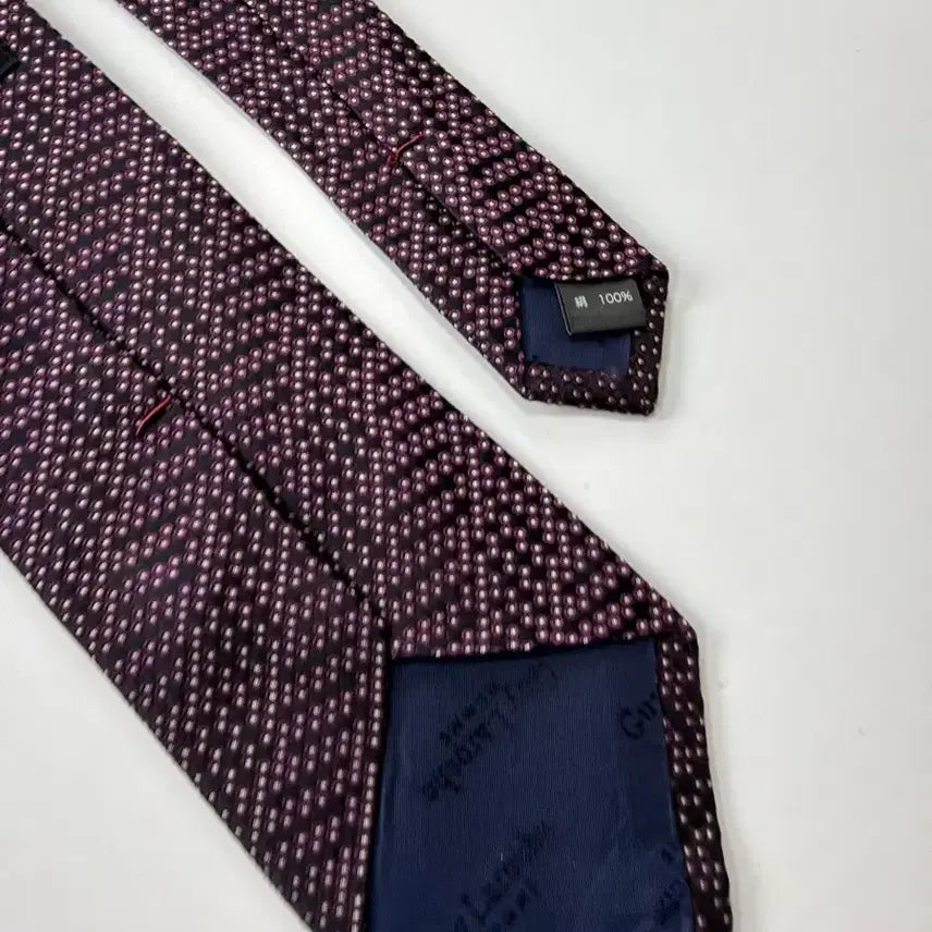 [BUNJANG] Guy Laroche Silk Tie / 기 라로쉬 (Guy laroche) 실크 넥타이 8.3cm