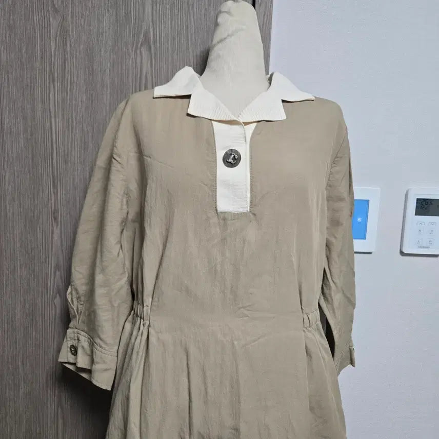 [SOLD OUT] !!오늘만 이 가격  키이스 23년식 카라넥 7부 롱 롱 원피스 베이지