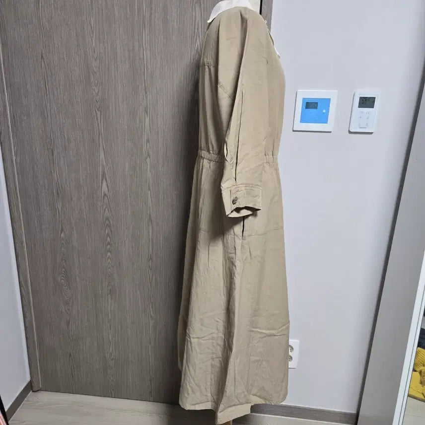 [SOLD OUT] !!오늘만 이 가격  키이스 23년식 카라넥 7부 롱 롱 원피스 베이지