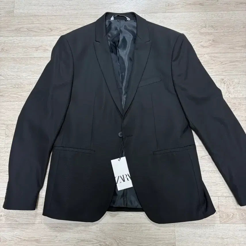 [BUNJANG] ZARA Man Black Blazer (European Size 54) / [새제품] zara man 자라 블랙 남성블레이저 유럽54 사이즈 새상품