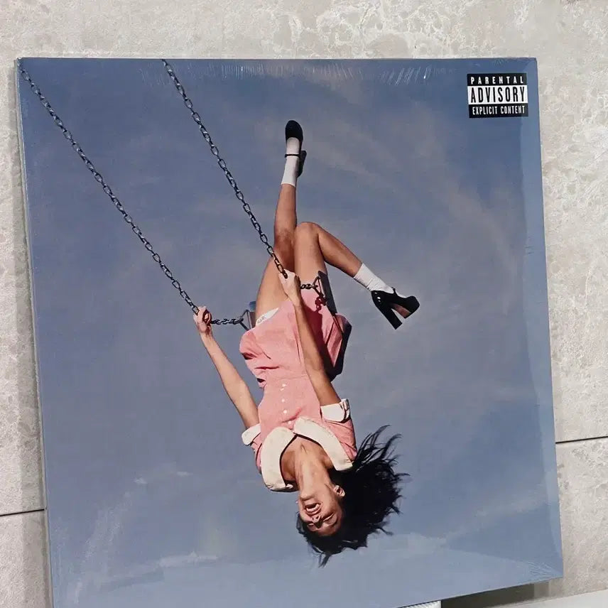 [BUNJANG] Olivia Rodrigo Signed LP / 당일출고) 올리비아 로드리고 친필싸인 lp olivia rodrigo