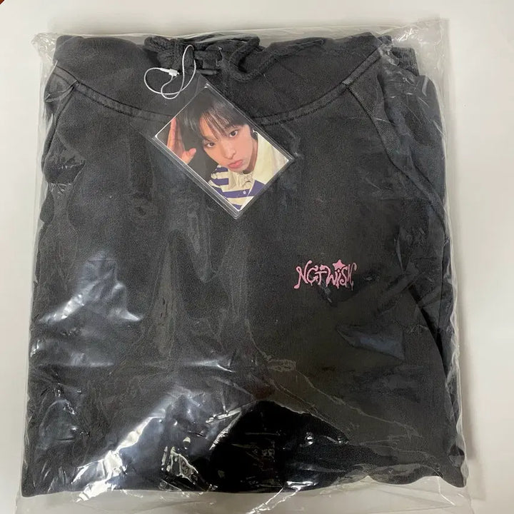 [SOLD OUT] [당일발송] 엔시티 위시 리쿠 후드 미개봉