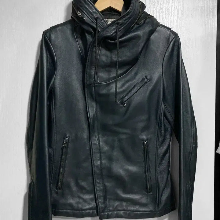 [SOLD OUT] 00s 캐서린햄넷 에일리언 후드 가죽 자켓