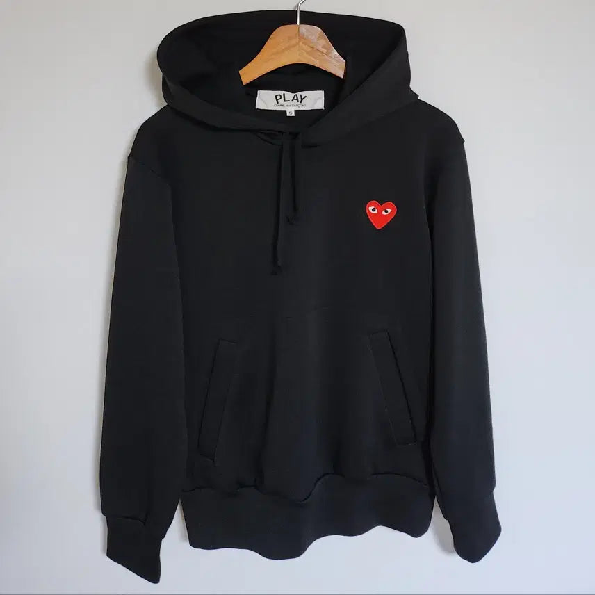 [BUNJANG] Comme des Garcons Black Red Emblem Men&