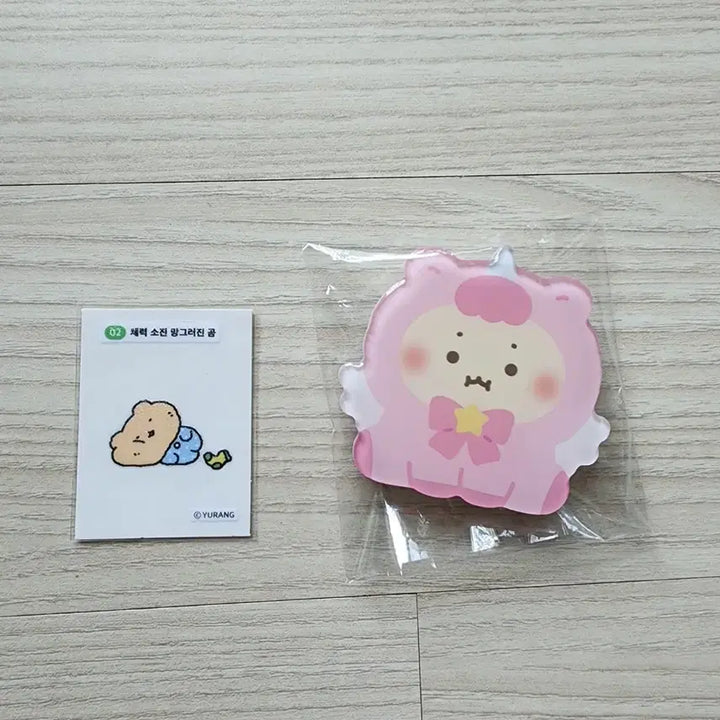 [BUNJANG] Manggeureojin Gom Grip Tok &amp; Ddibu Seal Bundle Set / 망그러진곰 그립톡+띠부씰(일괄)