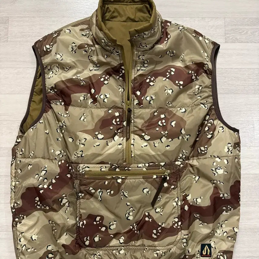 [BUNJANG] FREECITY Quickstrike Choco Chip Camo Vest / 프리휠러스 퀵스트라이크 초코칩카모 베스트