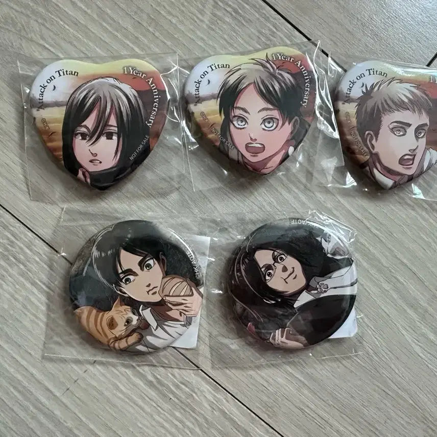 [BUNJANG] Attack on Titan Can Badge / 진격의 거인 캔뱃지