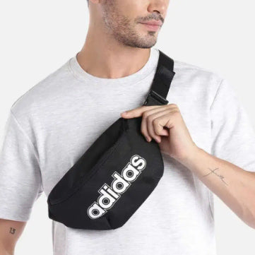 [BUNJANG] Adidas Black Sling Bag Hip Pack / 아디다스 블랙 슬링백 힙색 가방