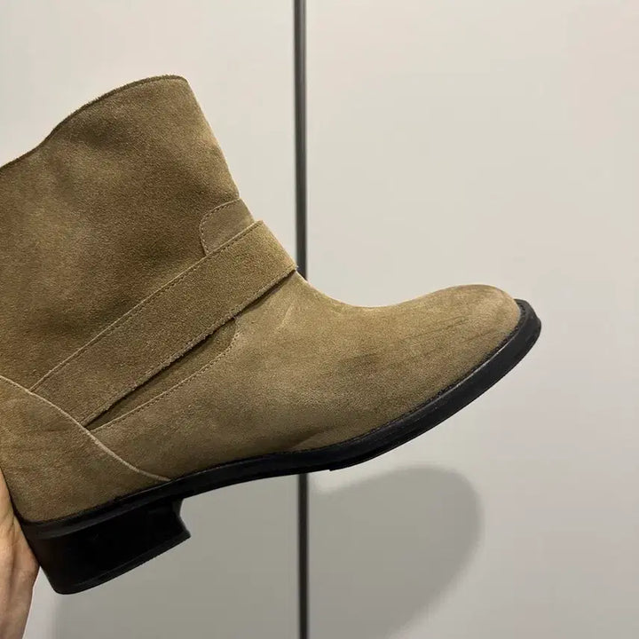 [SOLD OUT] 미닛뮤트 쇼티 버클 부츠 스웨이드 카키 230size
