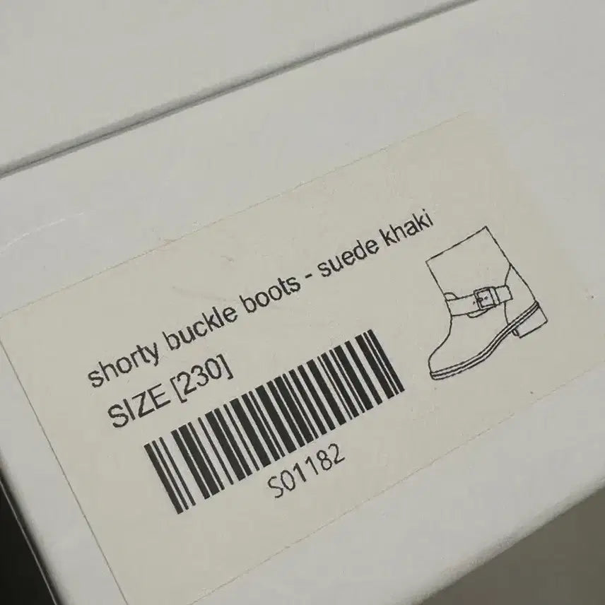 [SOLD OUT] 미닛뮤트 쇼티 버클 부츠 스웨이드 카키 230size