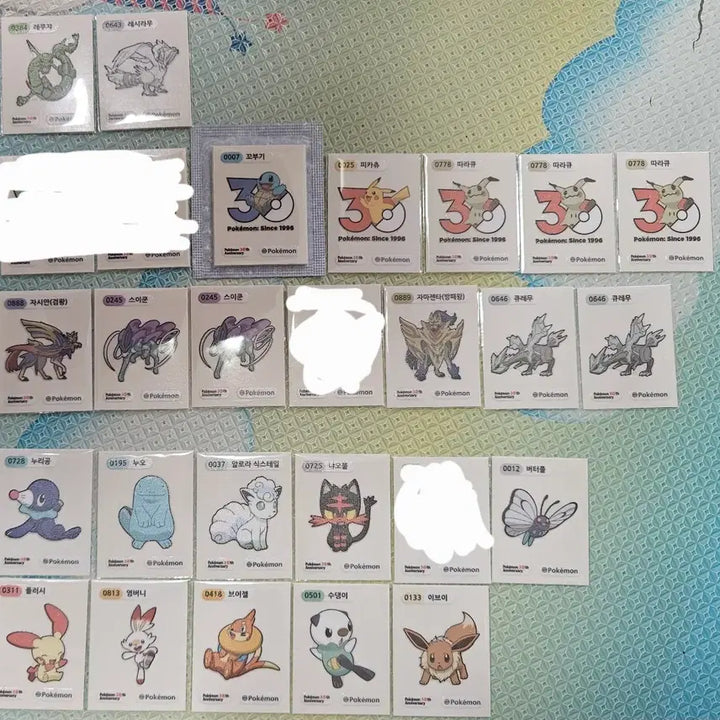 [BUNJANG] Pokemon Season 5 Pikachu &amp; Friends Collection / 포켓몬 띠부씰 시즌5 30주년 피카츄 노란메가루카리오 레시라무 레쿠쟈 판