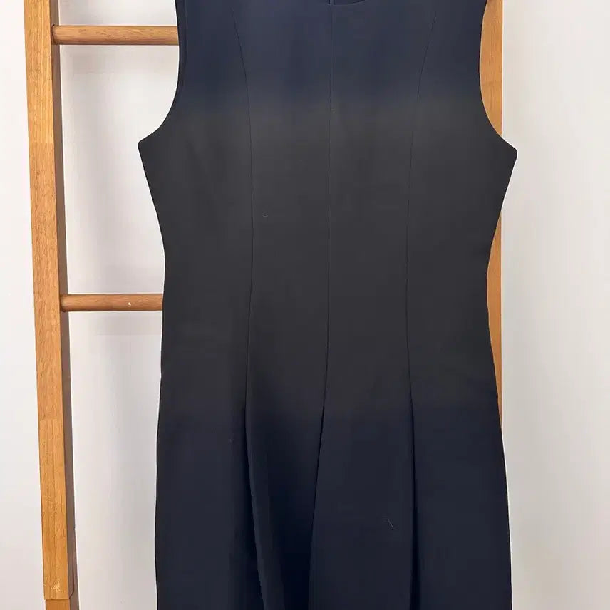 [BUNJANG] Nain Black Sleeveless Flare Dress (Size S) / 나인 블랙 민소매 플레어 원피스(사이즈S)