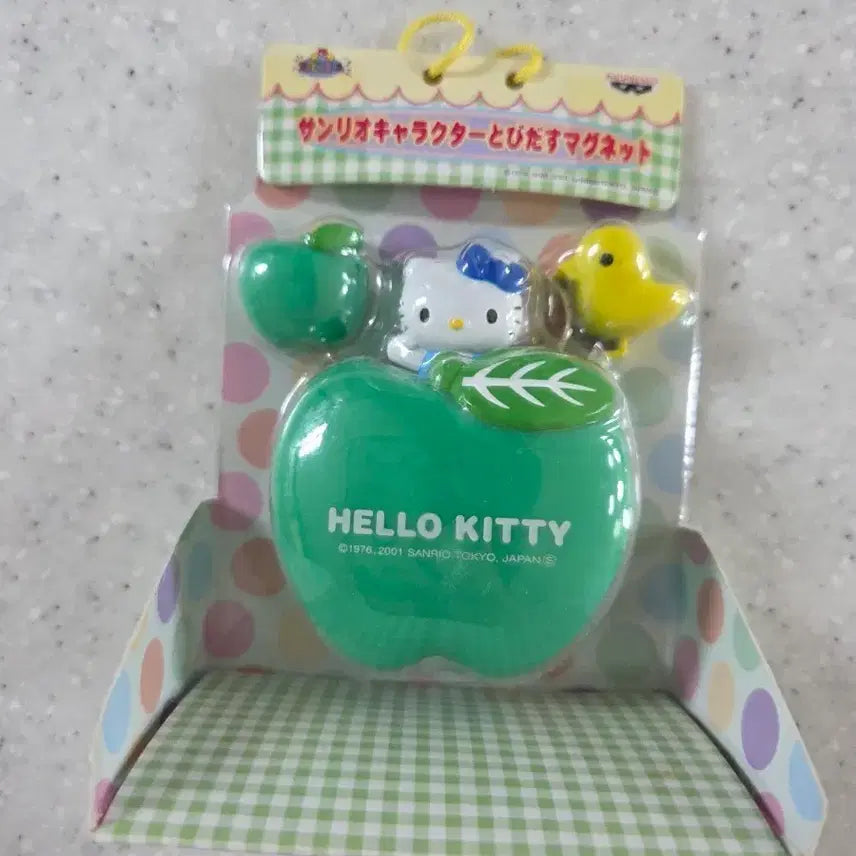 [BUNJANG] Vintage Apple Kitty Magnet Set / 고전키티 사과키티 자석 세트