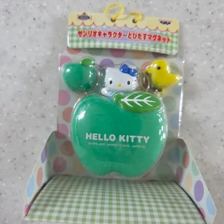 [BUNJANG] Vintage Apple Kitty Magnet Set / 고전키티 사과키티 자석 세트