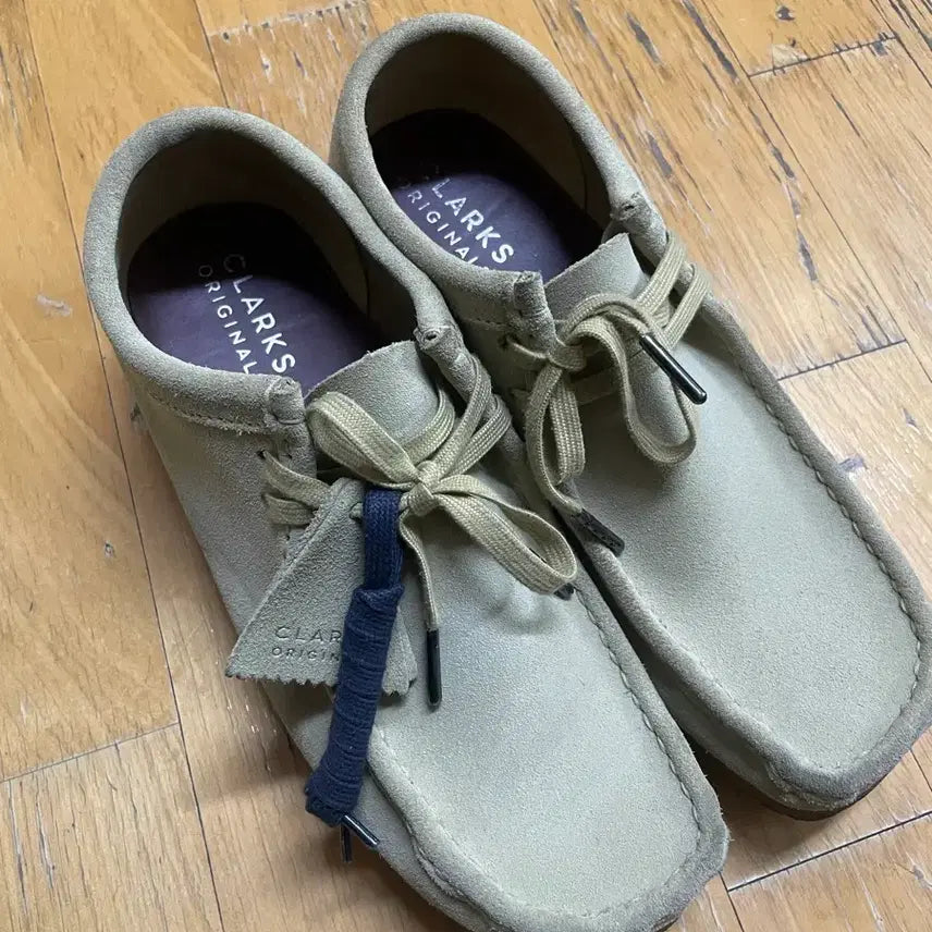 [BUNJANG] Clarks Wallabee Suede Beige Shoes / 클락스 왈라비 스웨이드 베이지