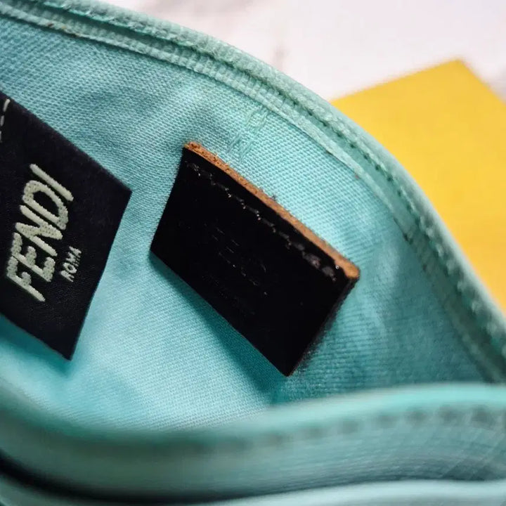 [BUNJANG] Fendi Sky Blue Card Holder / (정품) 펜디 스카이블루 카드지갑 홀더