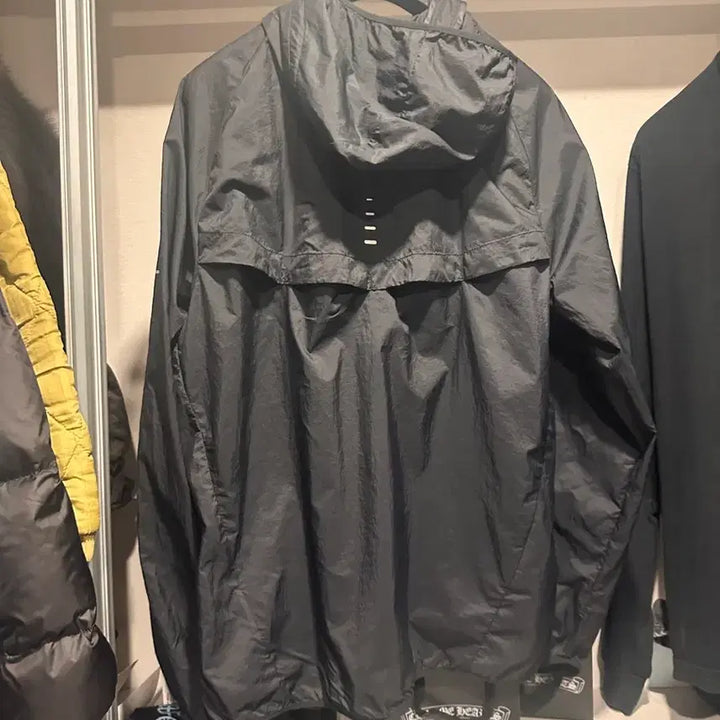 [SOLD OUT] 나이키 남성 리펠 uv 러닝 자켓 L