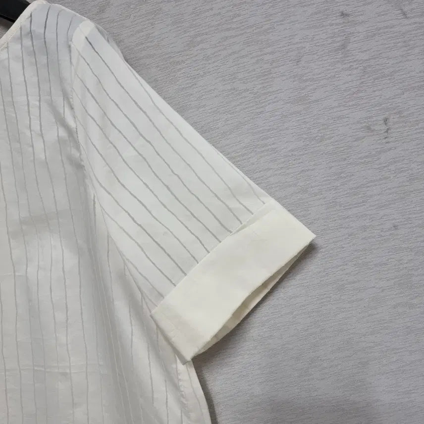 [SOLD OUT] ㅡ코스 퍼프 블라우스 여44-55 ㅡ0403