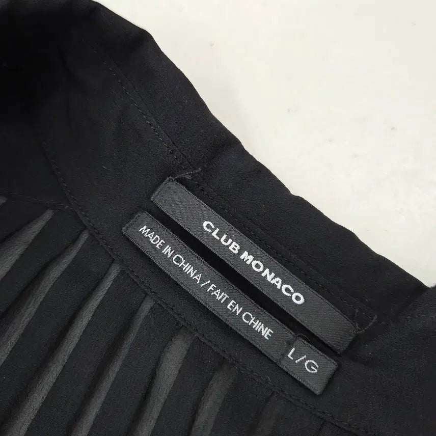 [SOLD OUT] 정품 클럽모나코 CLUB MONACO 실크100% 민소매 플리츠 블라우스