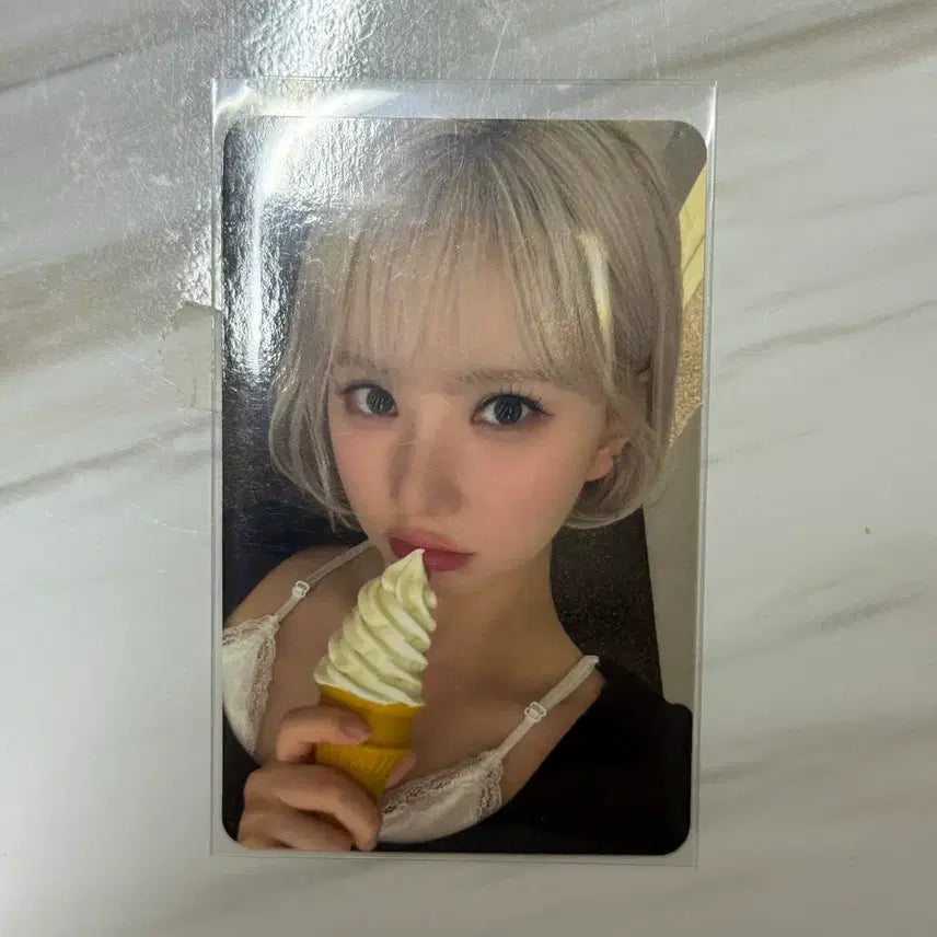 [BUNJANG] VIVIZ Eunha Apple Music POB Photocard / 비비지 은하 애플뮤직 미공포 양도합니다!