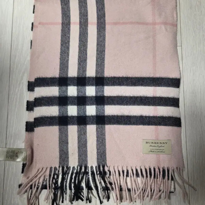 [BUNJANG] Burberry Pink Check Cashmere Scarf / 버버리 핑크 체크 캐시미어 머플러