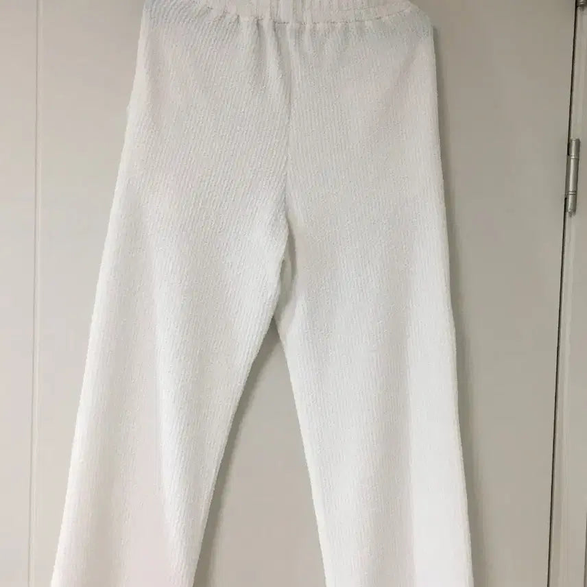 [BUNJANG] JoonJoon Space Frill Bending White Pants S / 준준스페이스 프릴 밴딩 화이트 팬츠 S