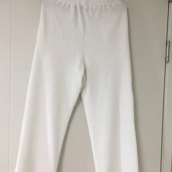 [BUNJANG] JoonJoon Space Frill Bending White Pants S / 준준스페이스 프릴 밴딩 화이트 팬츠 S