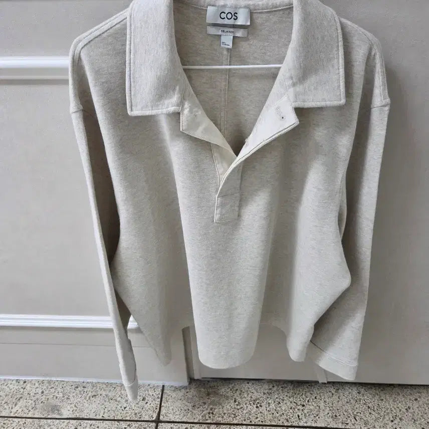 [SOLD OUT] 코스 롱슬리브 카라티 L