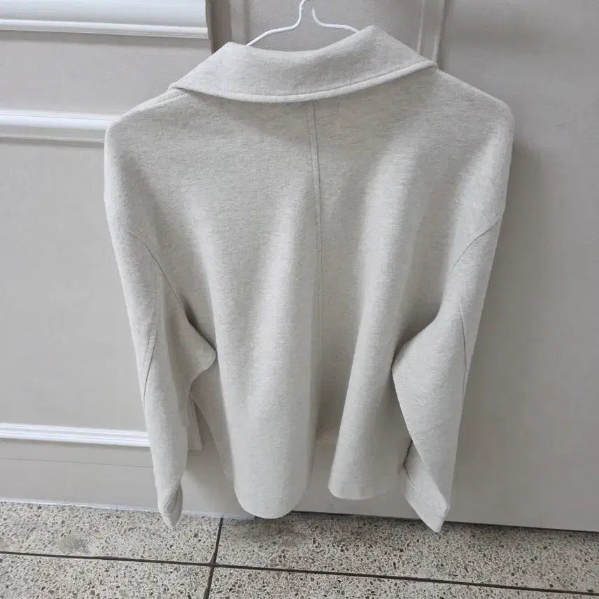 [SOLD OUT] 코스 롱슬리브 카라티 L