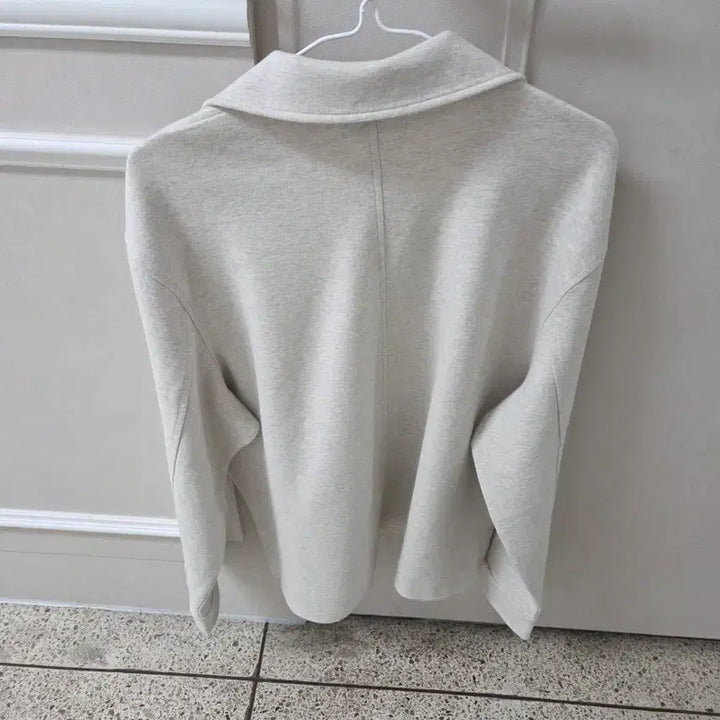 [SOLD OUT] 코스 롱슬리브 카라티 L