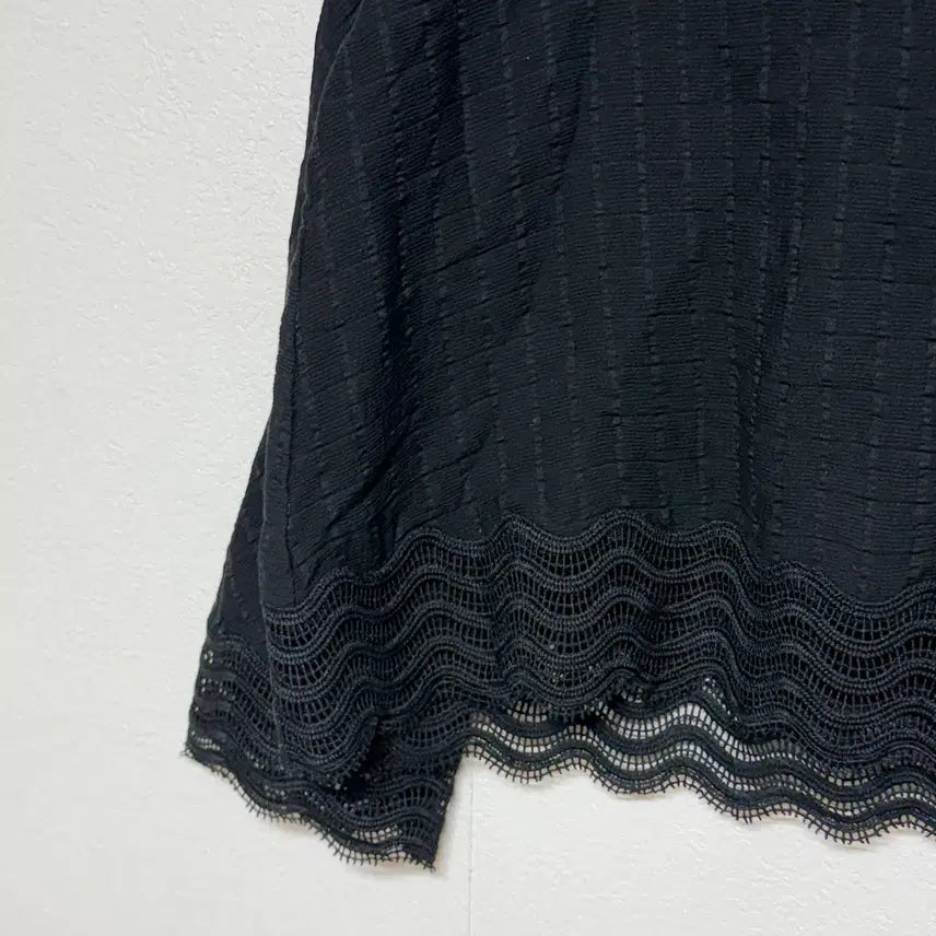[BUNJANG] SJSJ Black Blouse / SJSJ 블랙 블라우스 76-90-155